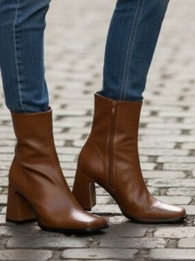 Ana Palma Tan Neutral Leather Block Spool Heel Square Toe Ankle Boots Sz EU 41